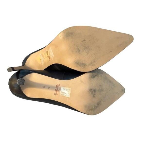 Coach Vonna Studded Black Leather Heel Women size 5 EUC - Picture 7 of 7